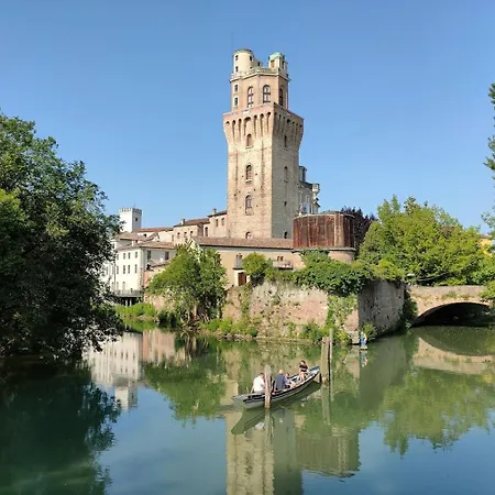 Giusi - Coccolo Per Max 6 Persone A 10 Minuti Dal Centro Di